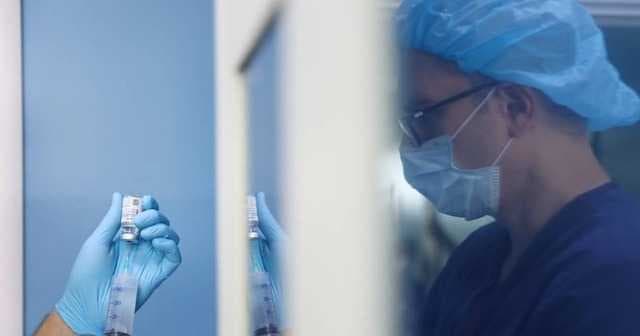 Russia develops its own cancer vaccine with AI support