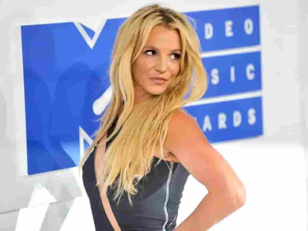 Britney Spears Expresses Interest In Collaborating With Jay Z On Beyoncés Daddy Lessons 8936